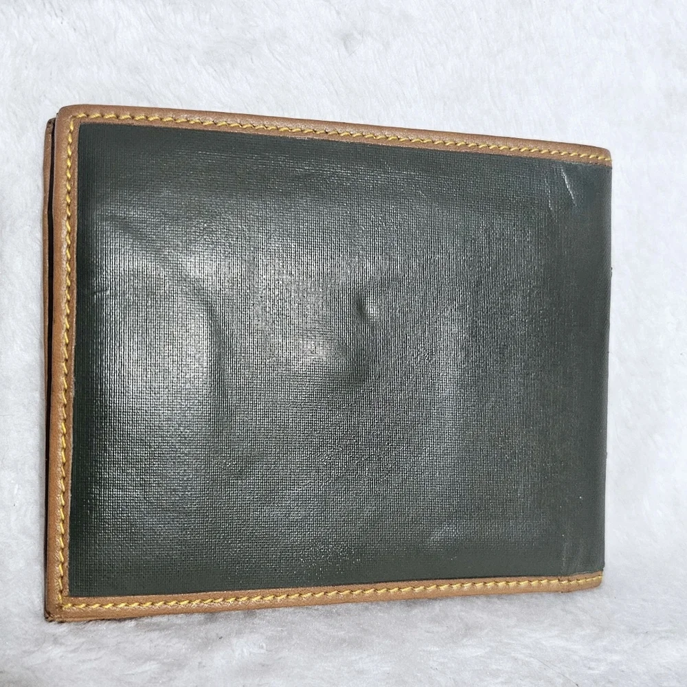 Hunting World Mens Green Bifold Wallet